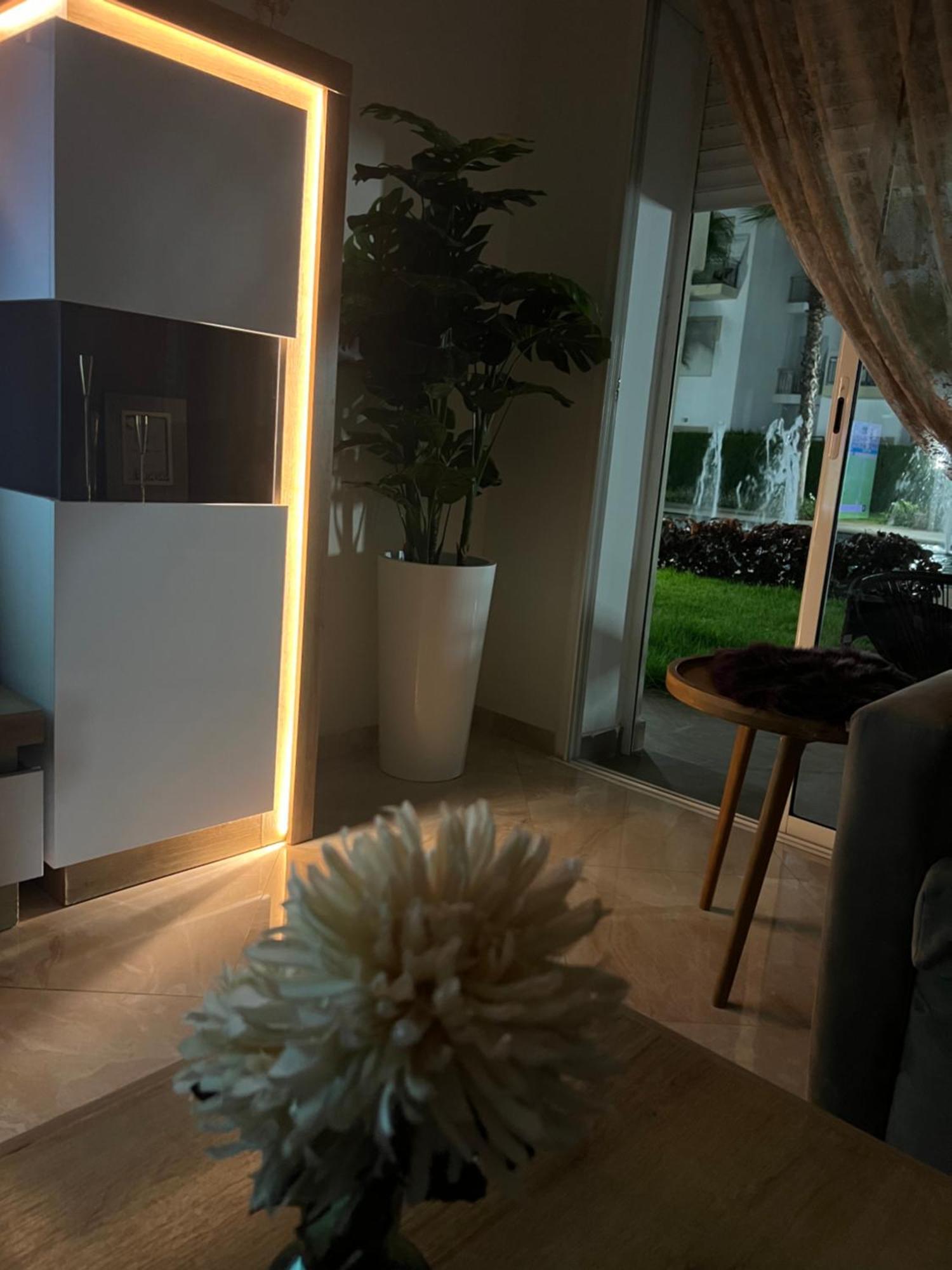 Apparemment De Luxe Vue Piscine Apartment Bouznika ภายนอก รูปภาพ
