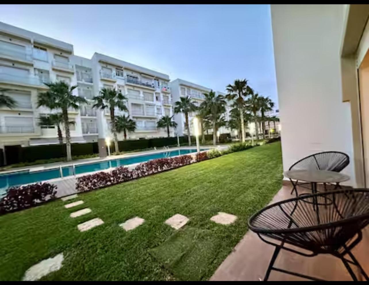 Apparemment De Luxe Vue Piscine Apartment Bouznika ภายนอก รูปภาพ